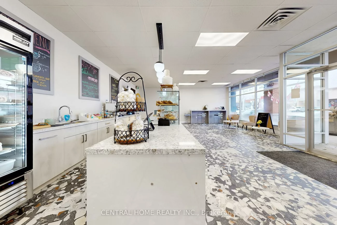 14800, YONGE, Aurora Highlands, Aurora