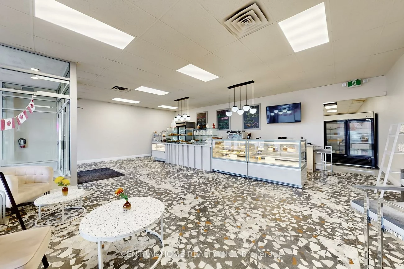 14800, YONGE, Aurora Highlands, Aurora