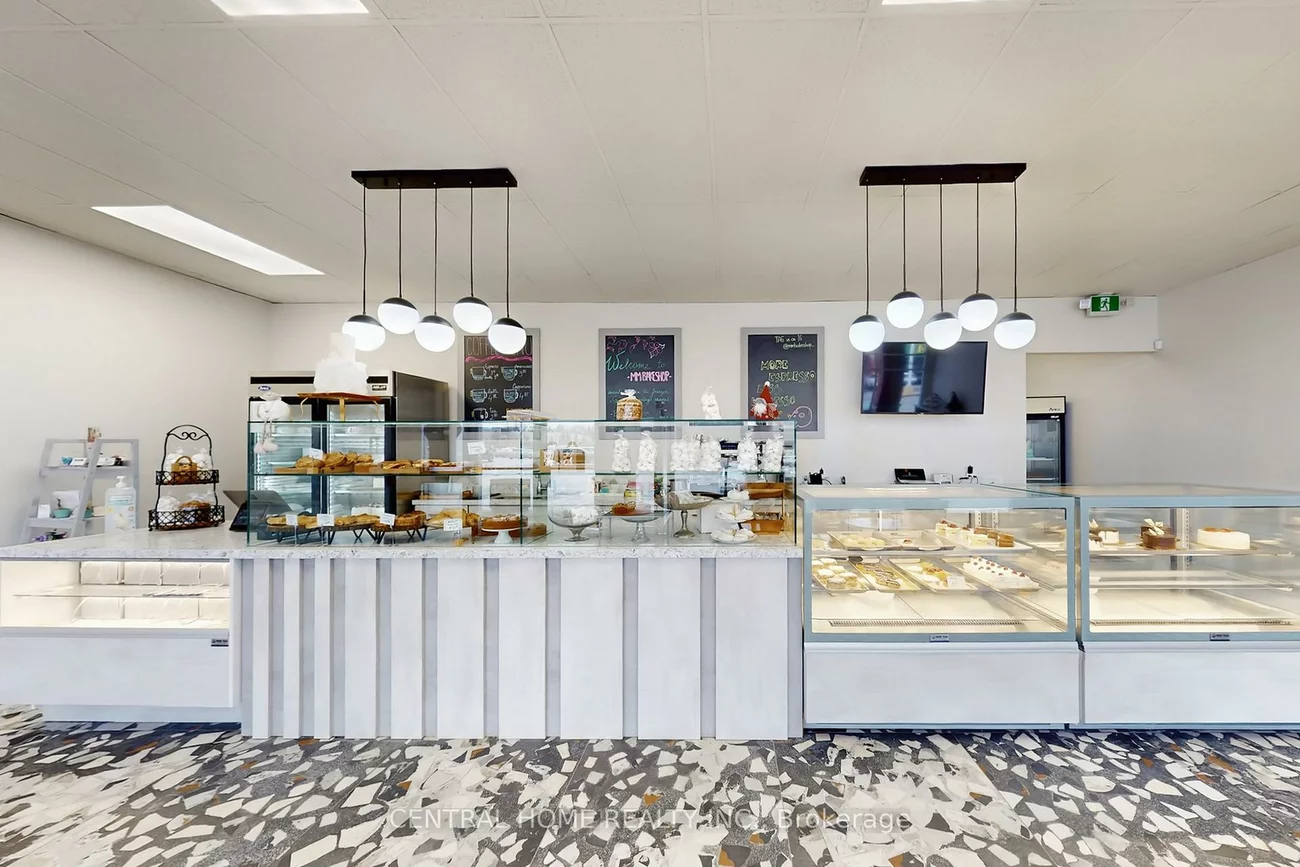 14800, YONGE, Aurora Highlands, Aurora