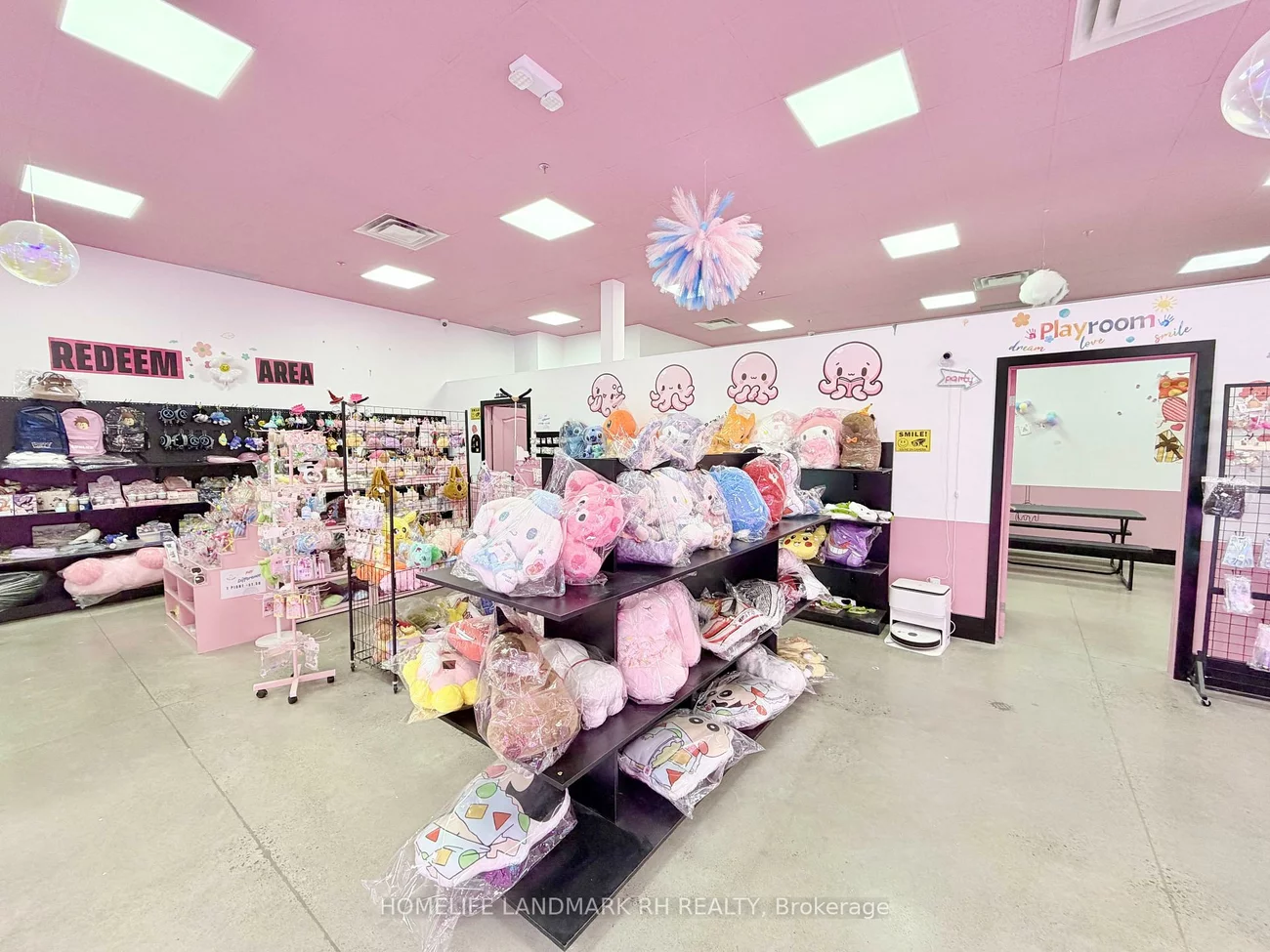 91, First Commerce, Bayview Northeast, Aurora