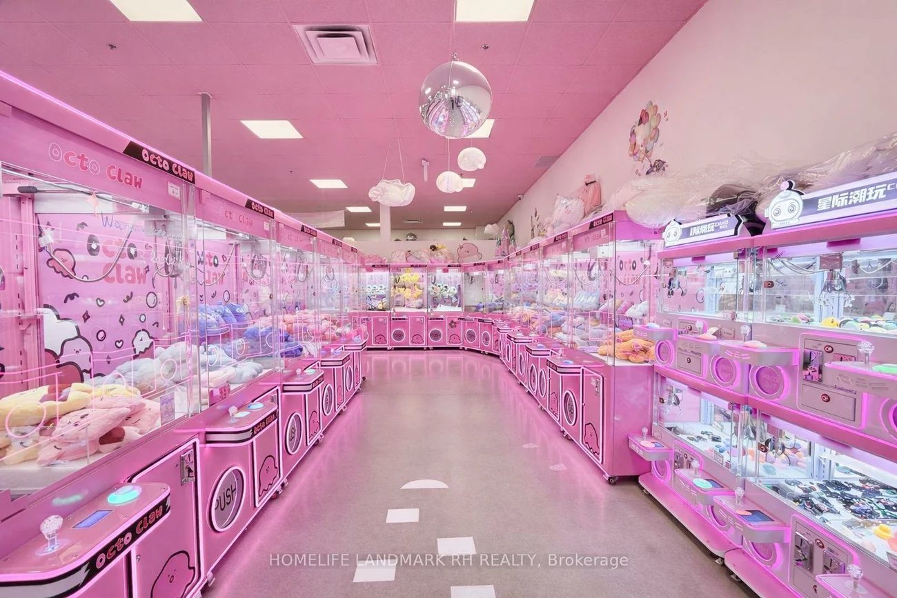 91, First Commerce, Bayview Northeast, Aurora