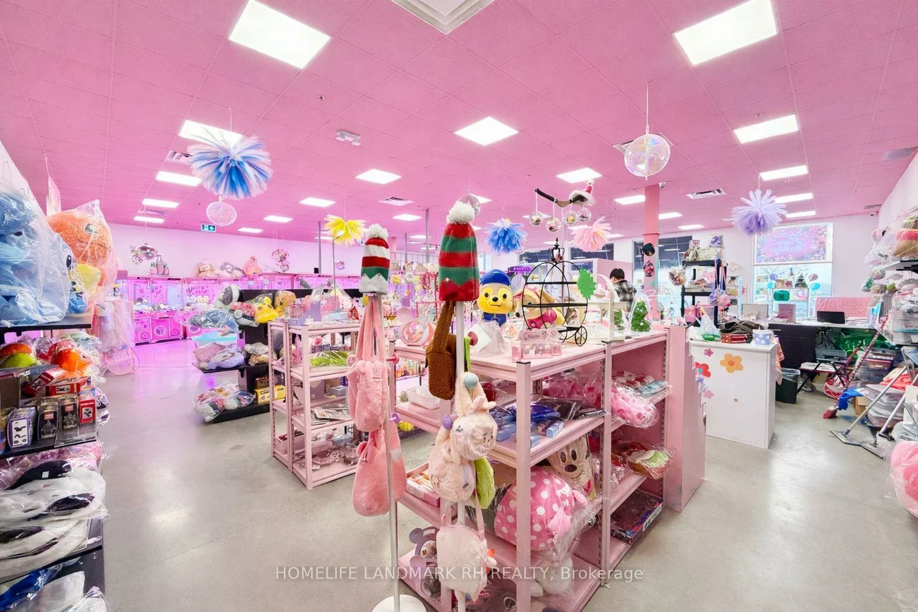 91, First Commerce, Bayview Northeast, Aurora