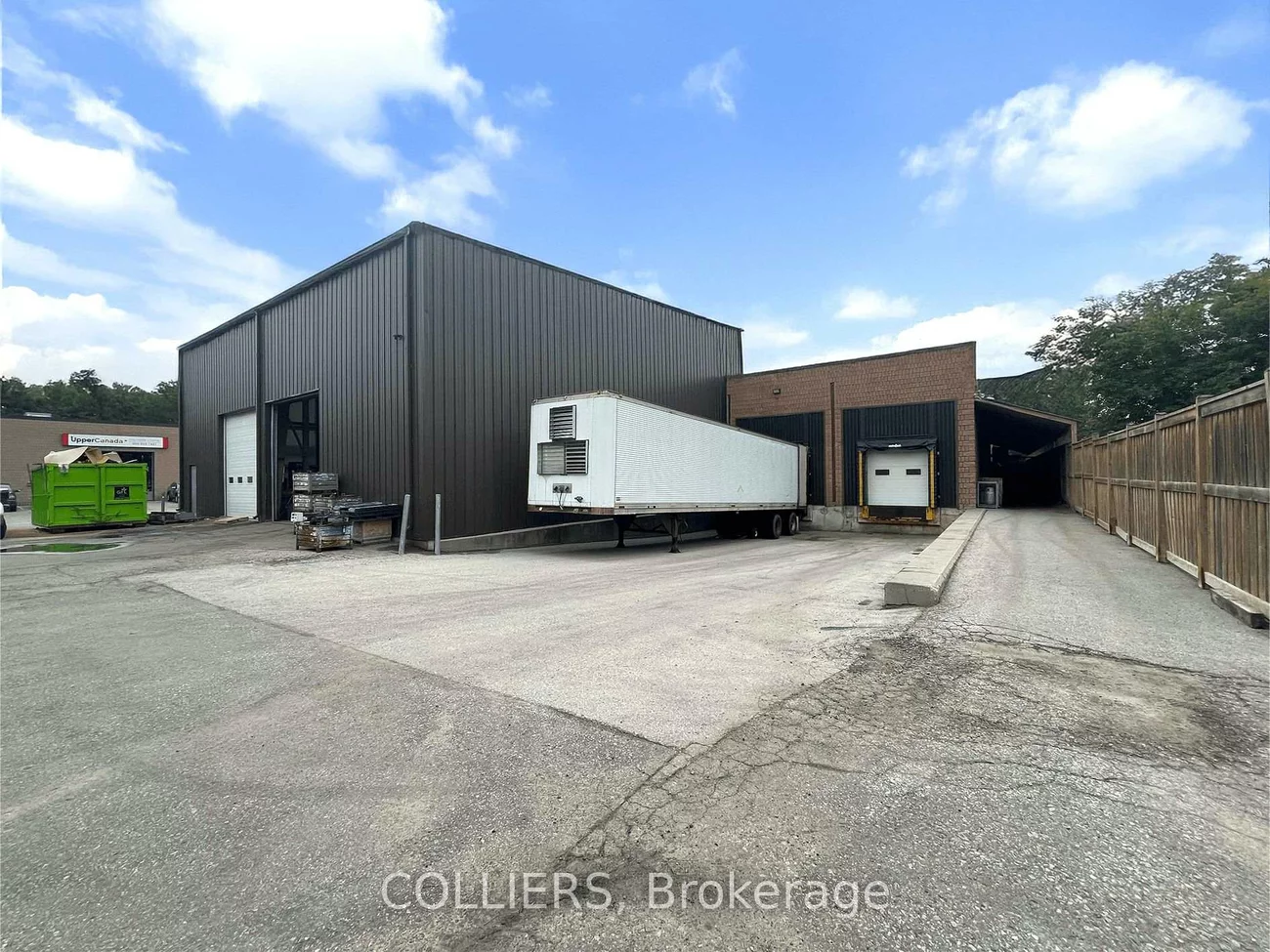 230, Edward, Aurora Village, Aurora