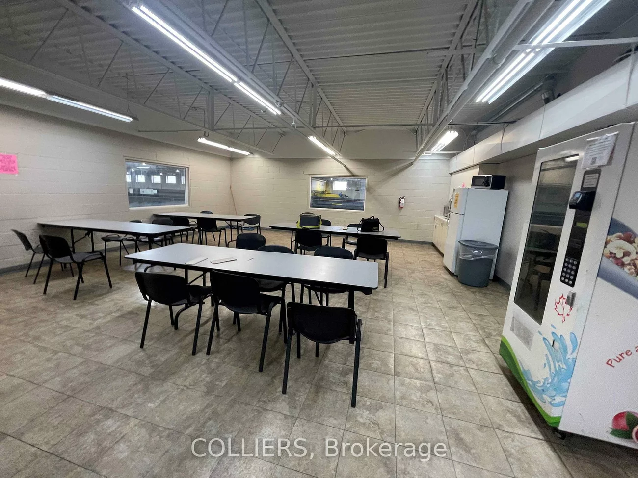 230, Edward, Aurora Village, Aurora