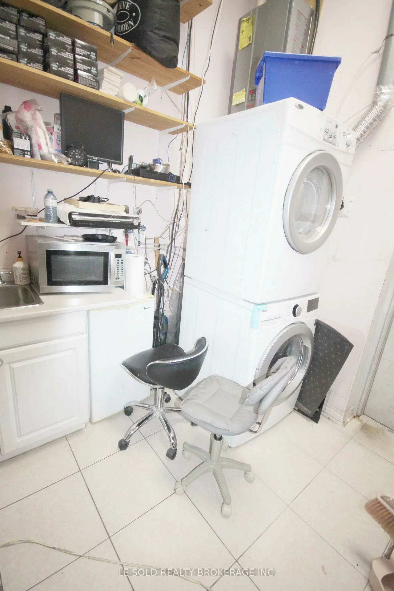 125, Pedersen, Bayview Wellington, Aurora