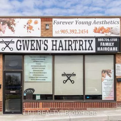 15461, Yonge, Aurora Village, Aurora