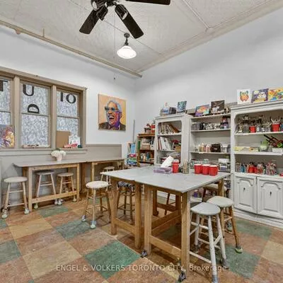 15210, Yonge, Aurora Village, Aurora