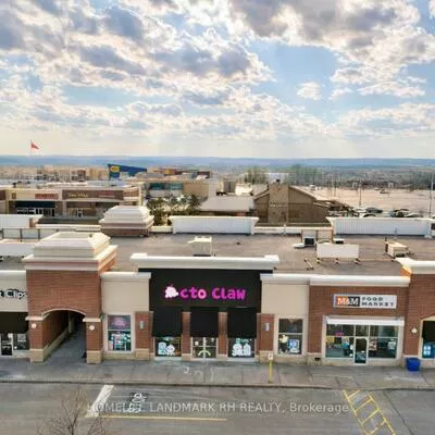 91, First Commerce, Bayview Northeast, Aurora