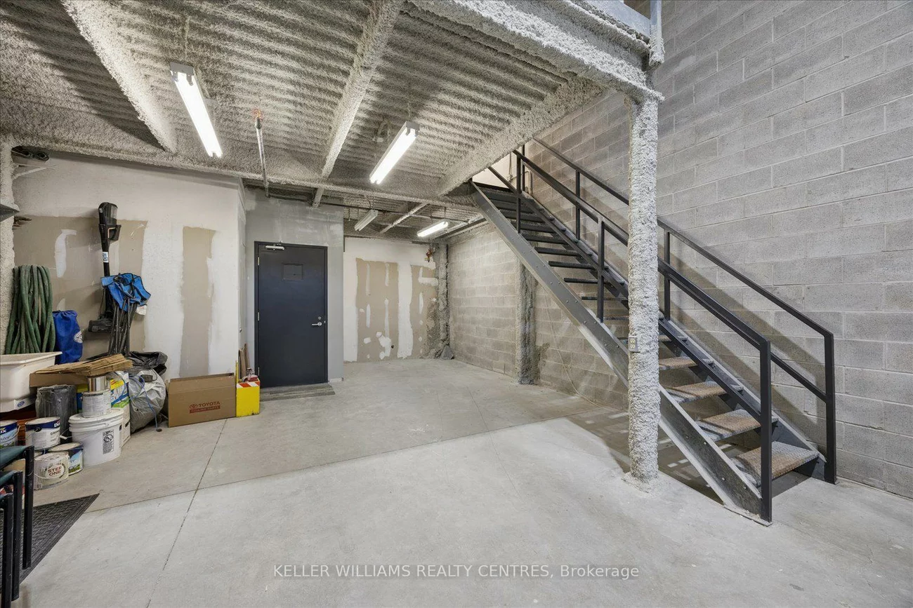 235, Industrial, Aurora Grove, Aurora