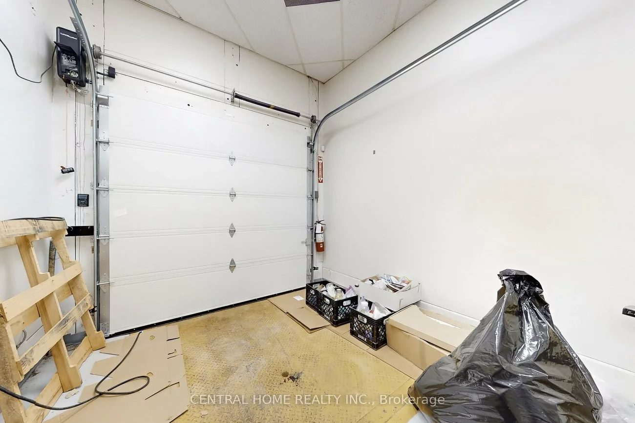 14800, Yonge, Aurora Highlands, Aurora