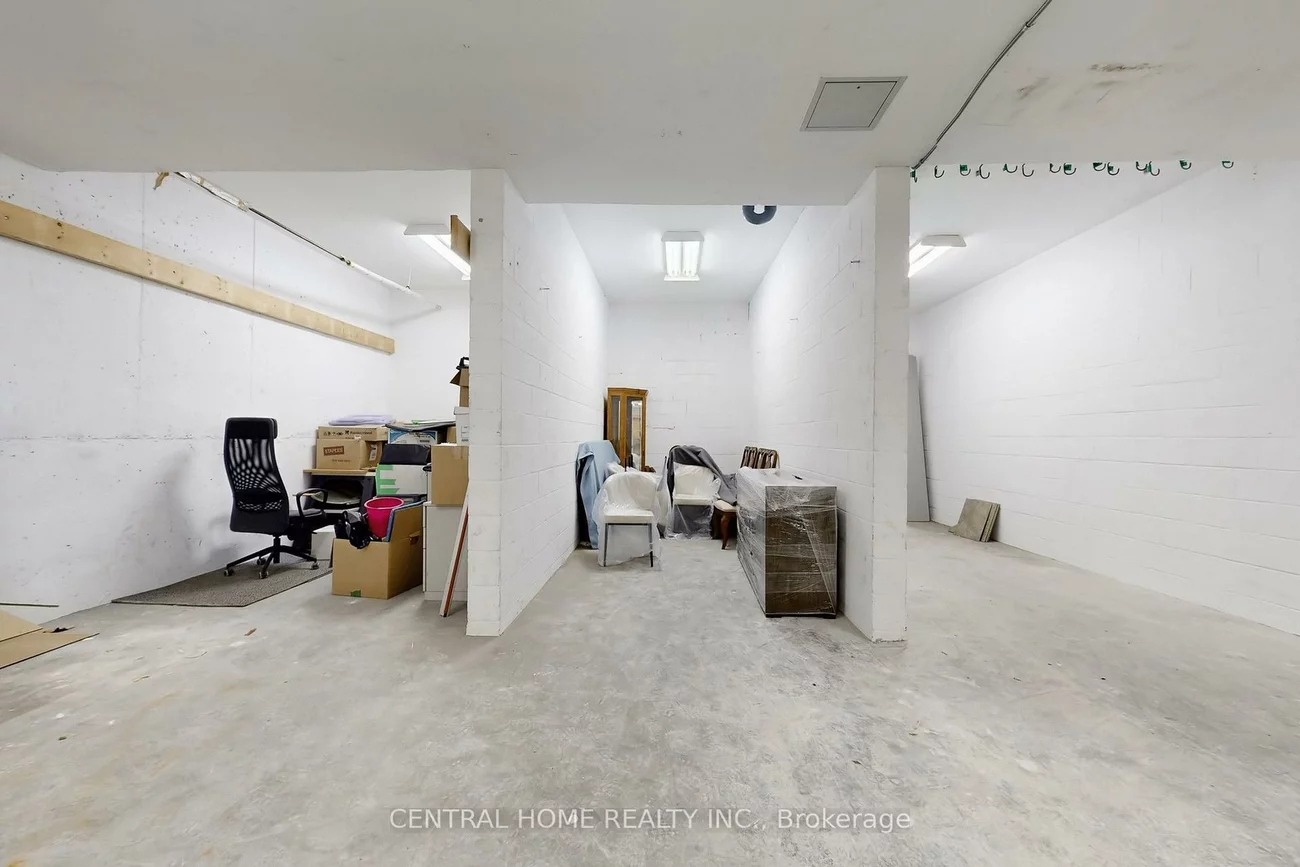 14800, Yonge, Aurora Highlands, Aurora