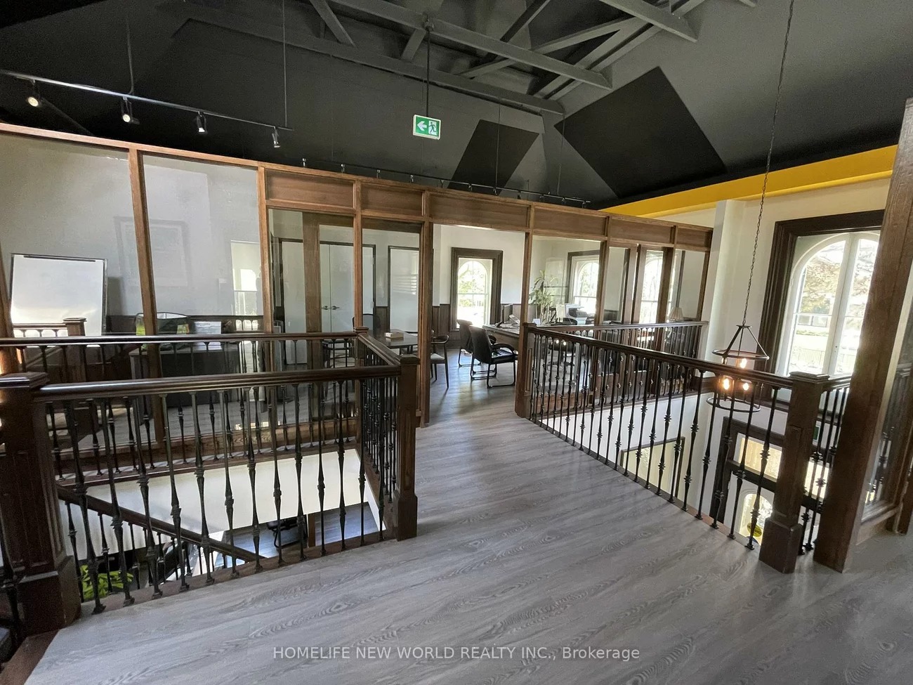 15342, Yonge, Aurora Village, Aurora
