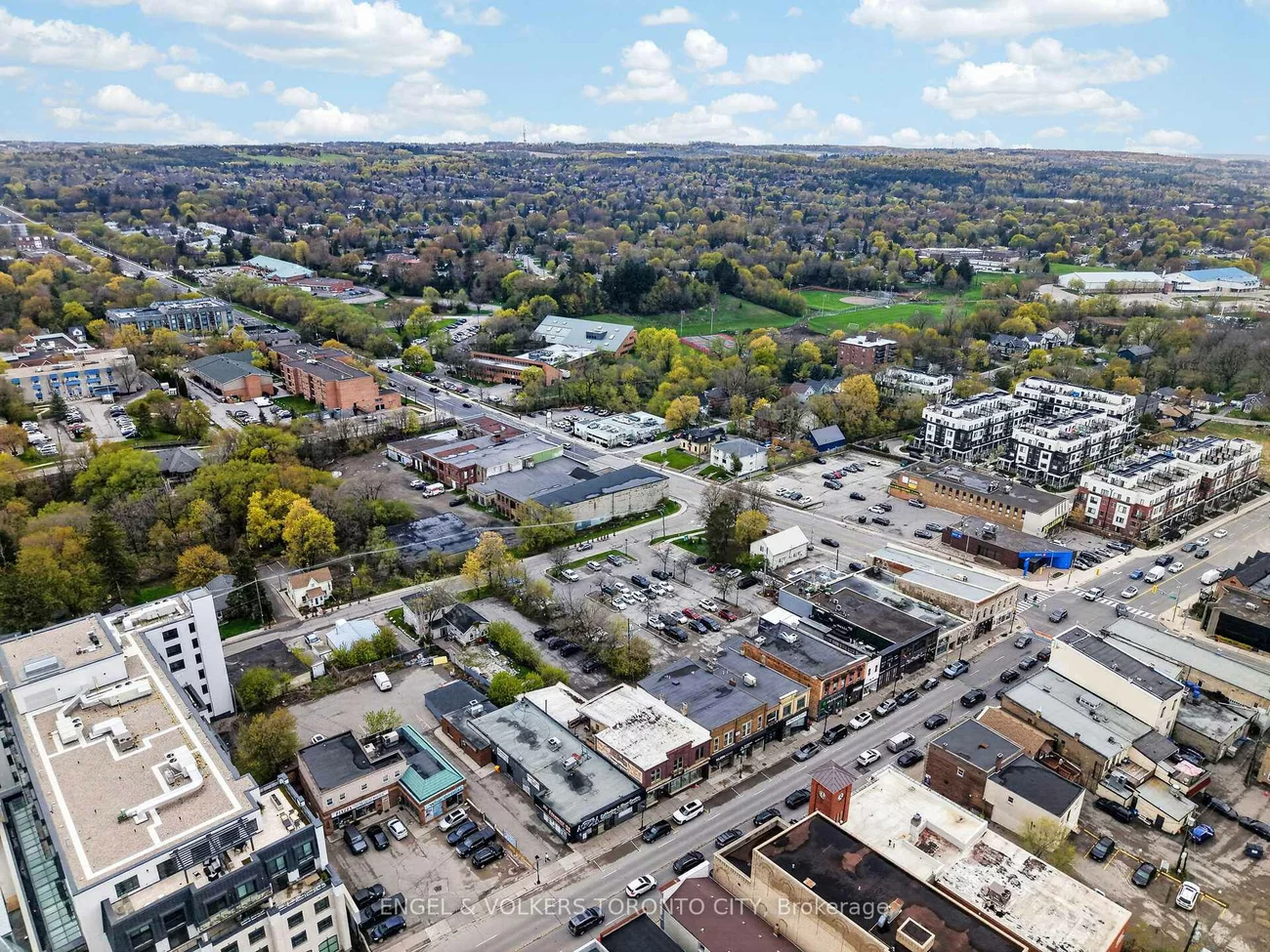 15210, Yonge, Aurora Village, Aurora