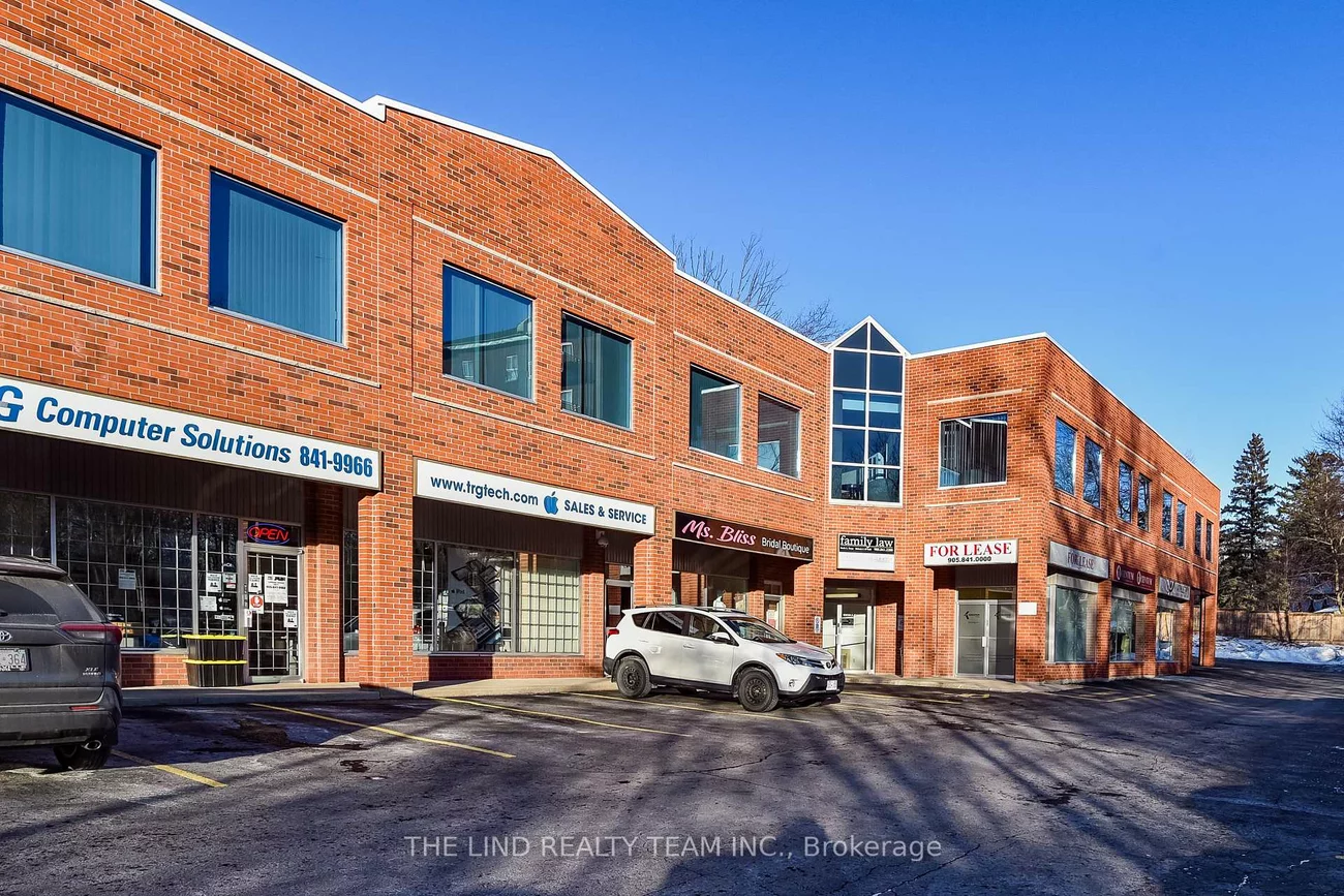 15105, Yonge, Aurora Village, Aurora