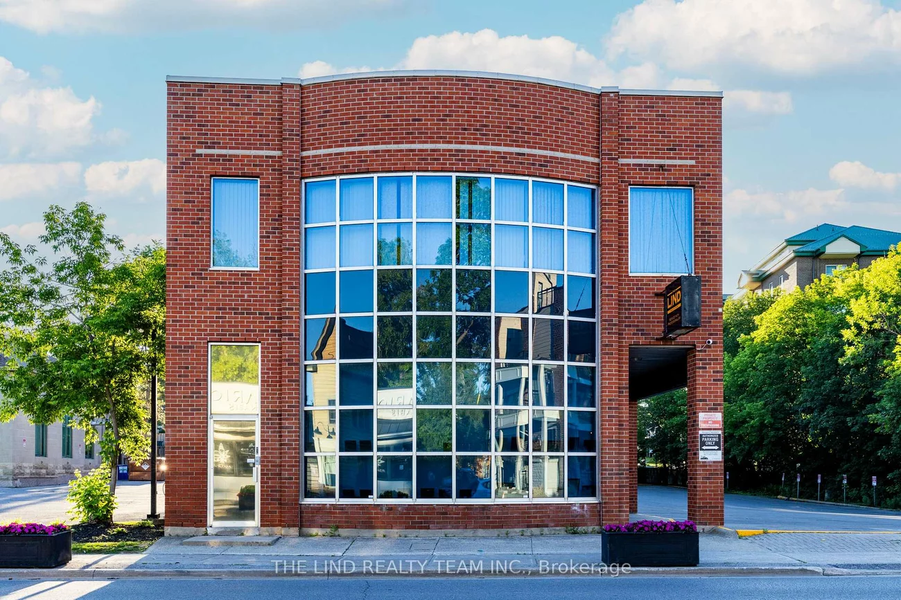 15105, Yonge, Aurora Village, Aurora