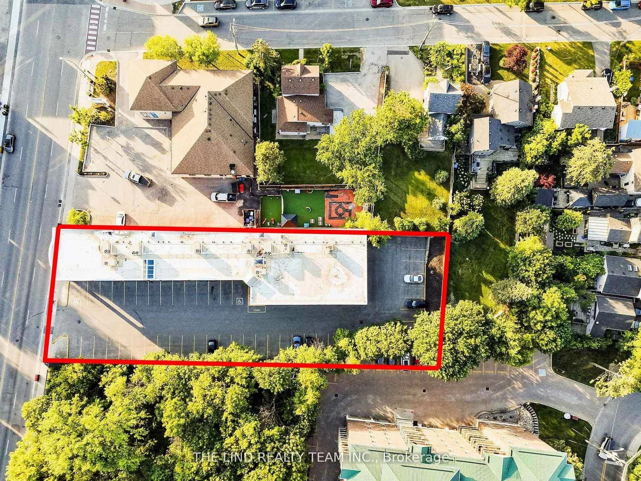 15105, Yonge, Aurora Village, Aurora