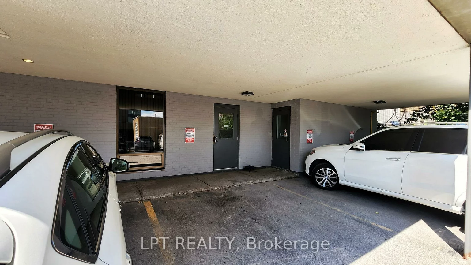 89, Collier, City Centre, Barrie
