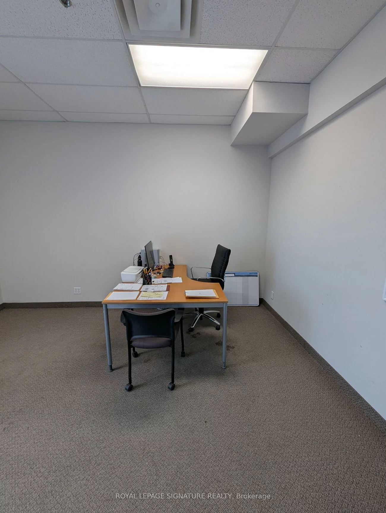 570, Bryne, 400 West, Barrie