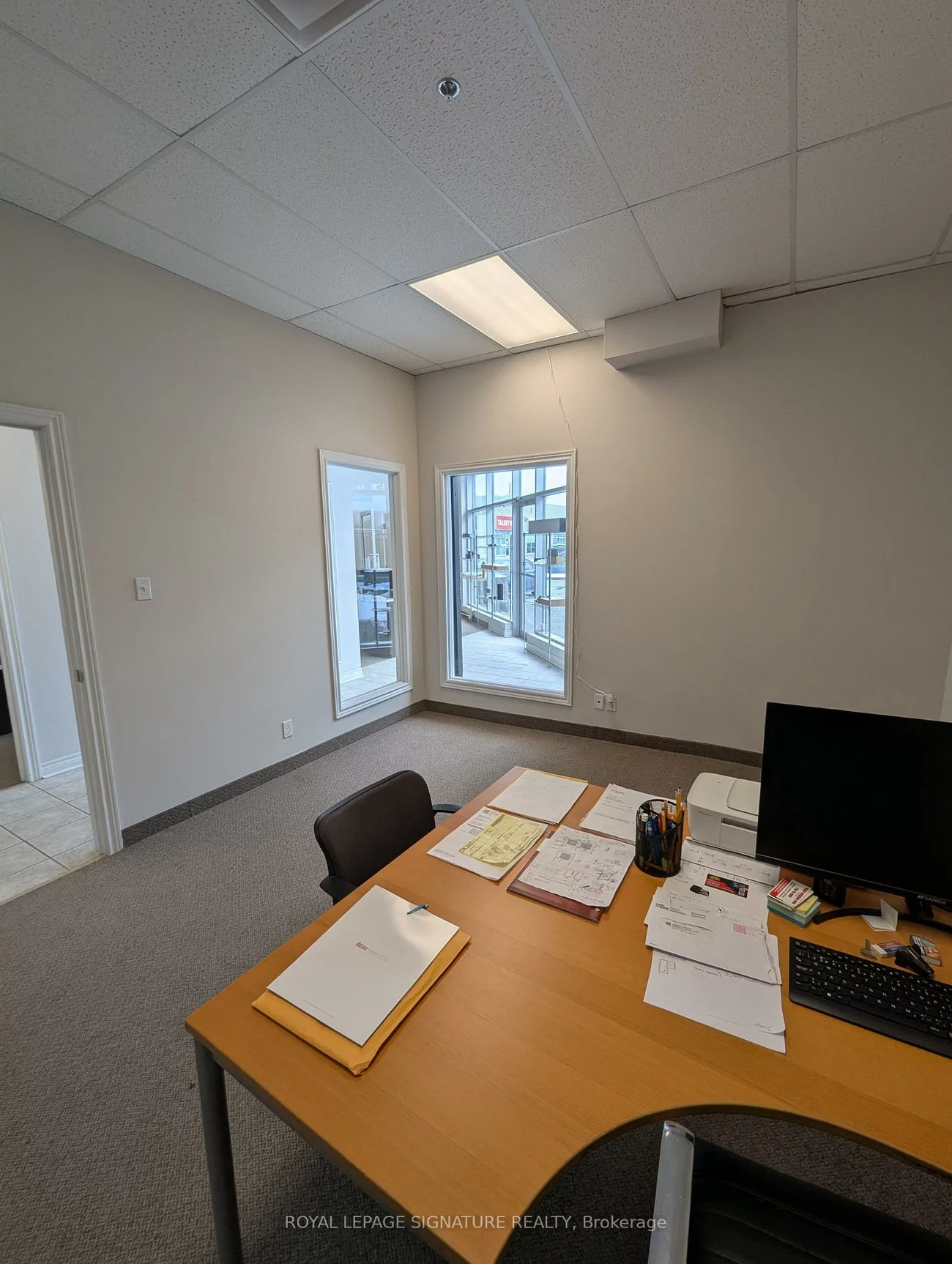570, Bryne, 400 West, Barrie