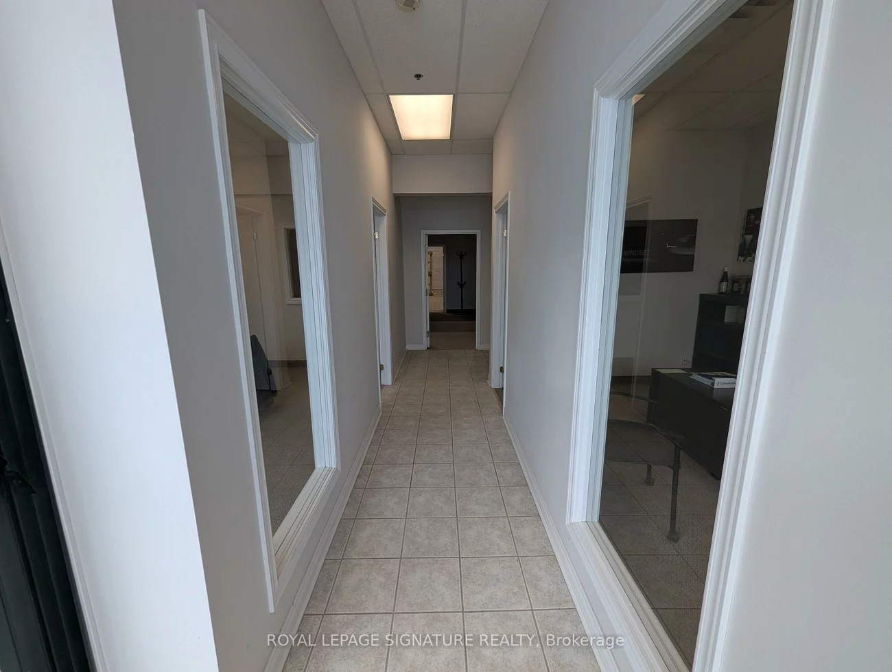 570, Bryne, 400 West, Barrie