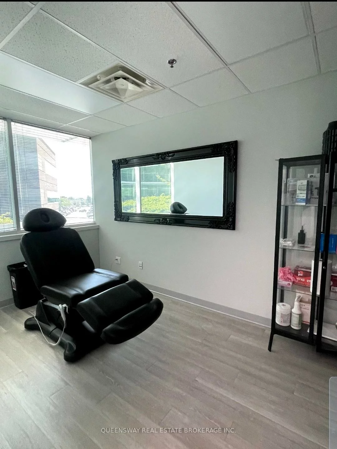 1, Quarry Ridge, Georgian Drive, Barrie