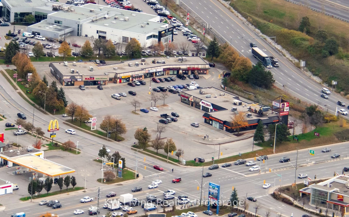 75, Barrie View, 400 West, Barrie