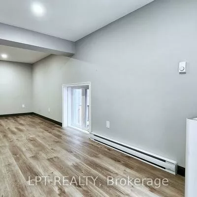 59, Collier, City Centre, Barrie