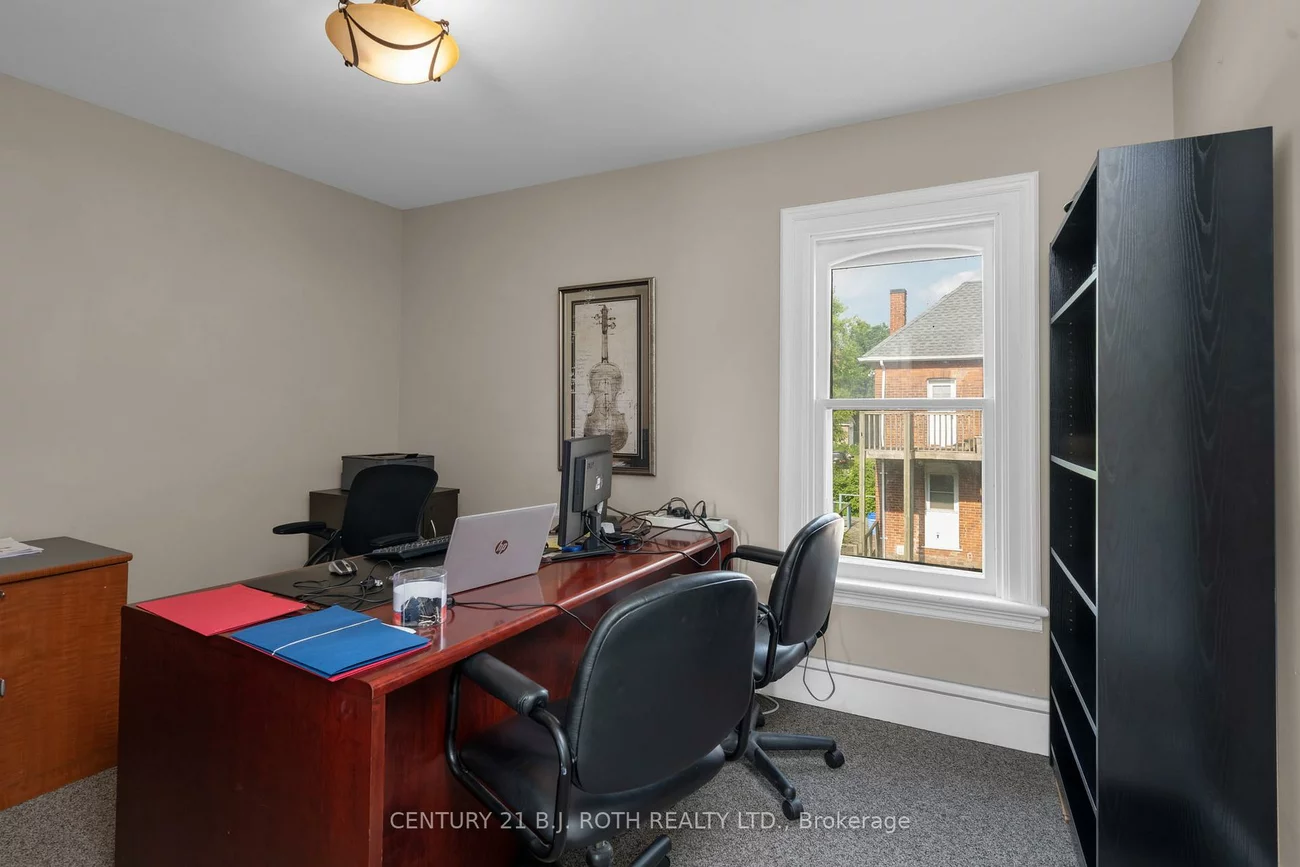 80, Worsley, City Centre, Barrie