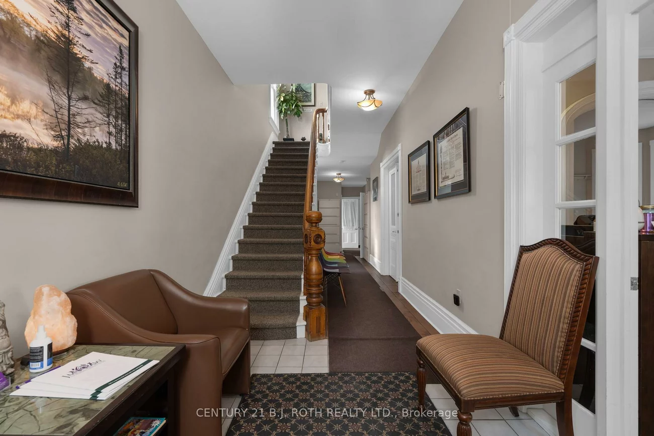 80, Worsley, City Centre, Barrie