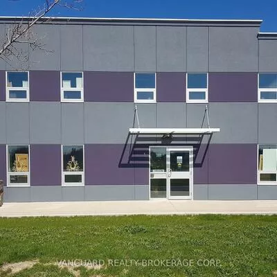 112, King, 400 West, Barrie