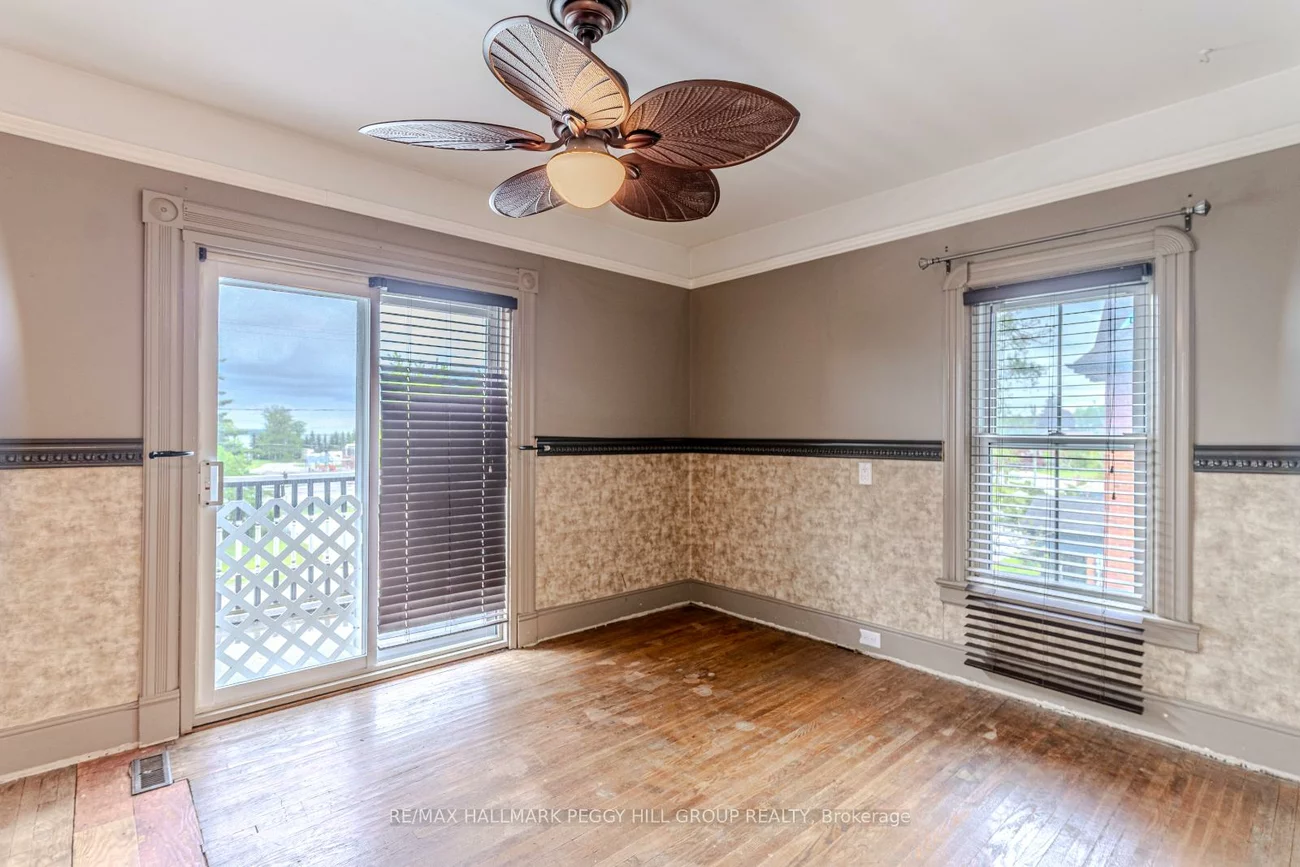 210, Bradford, Allandale Centre, Barrie