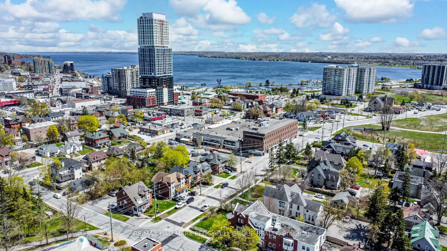 72, High, Queen's Park, Barrie