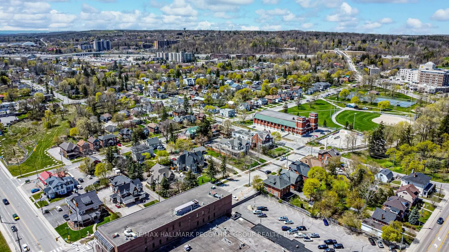 72, High, Queen's Park, Barrie