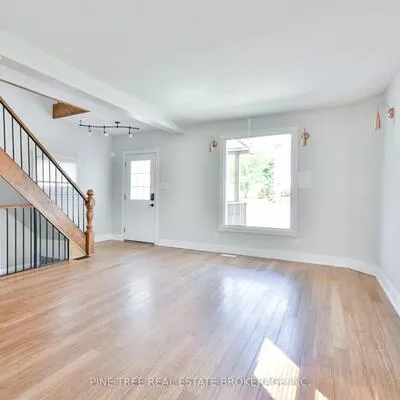 9, Sophia, City Centre, Barrie