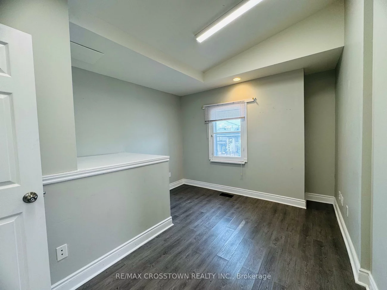 178, Dunlop, Lakeshore, Barrie