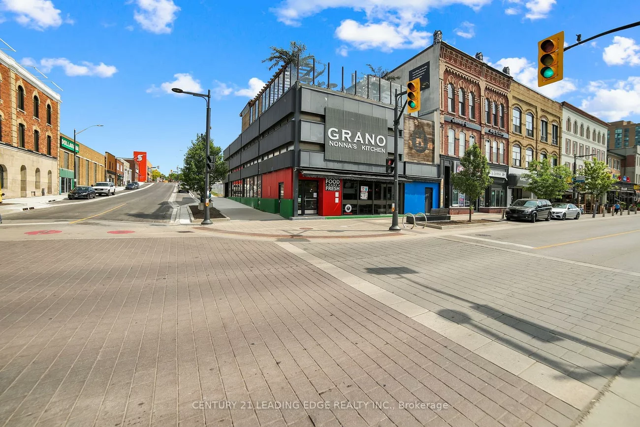 66, Dunlop, City Centre, Barrie