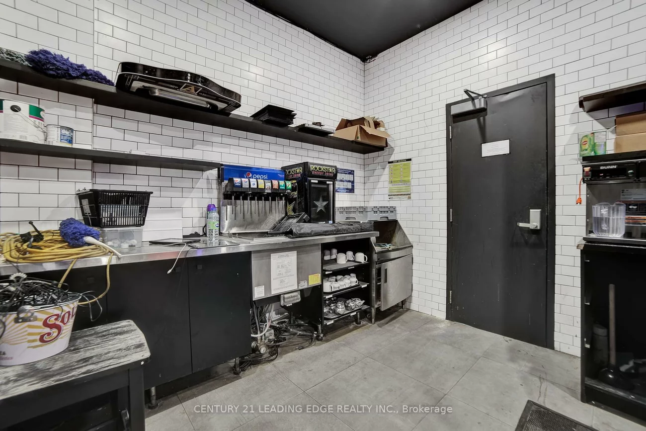 66, Dunlop, City Centre, Barrie