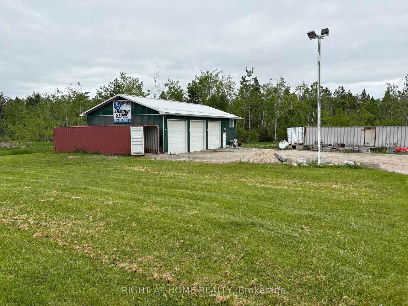 1013, Penetanguishene, 400 North, Barrie