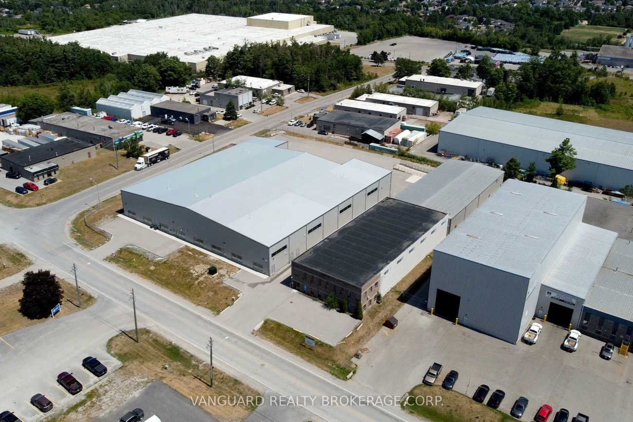 65, Welham, 400 East, Barrie
