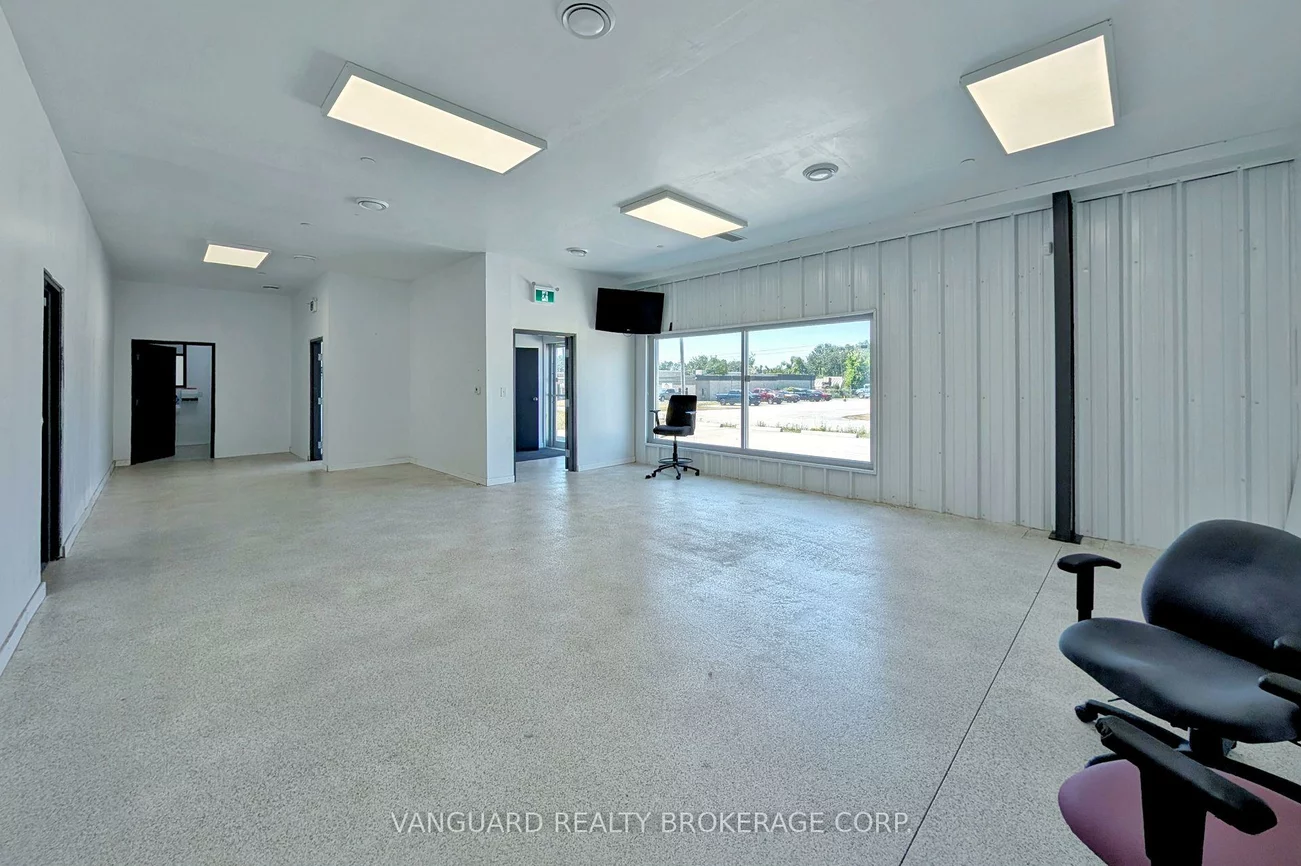 65, Welham, 400 East, Barrie