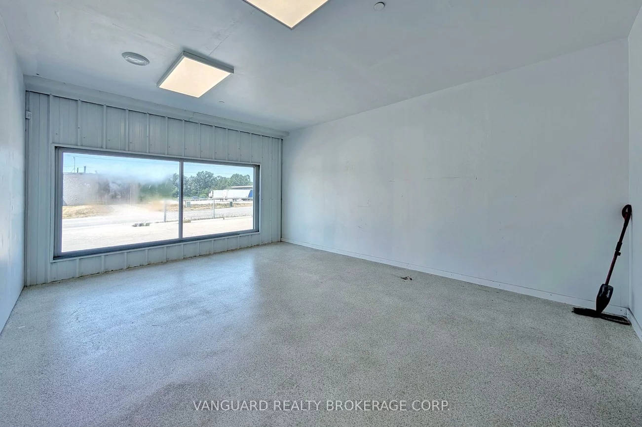 65, Welham, 400 East, Barrie