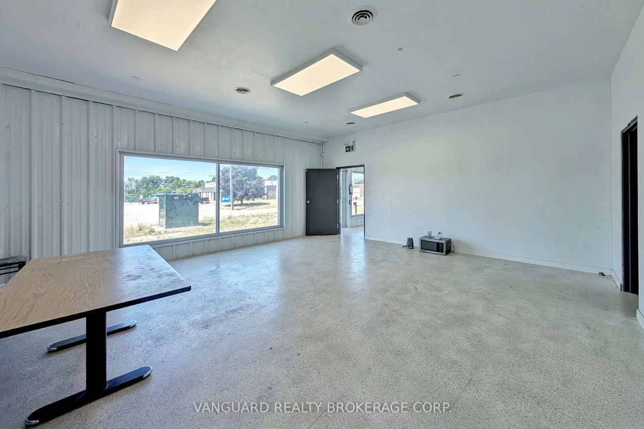 65, Welham, 400 East, Barrie