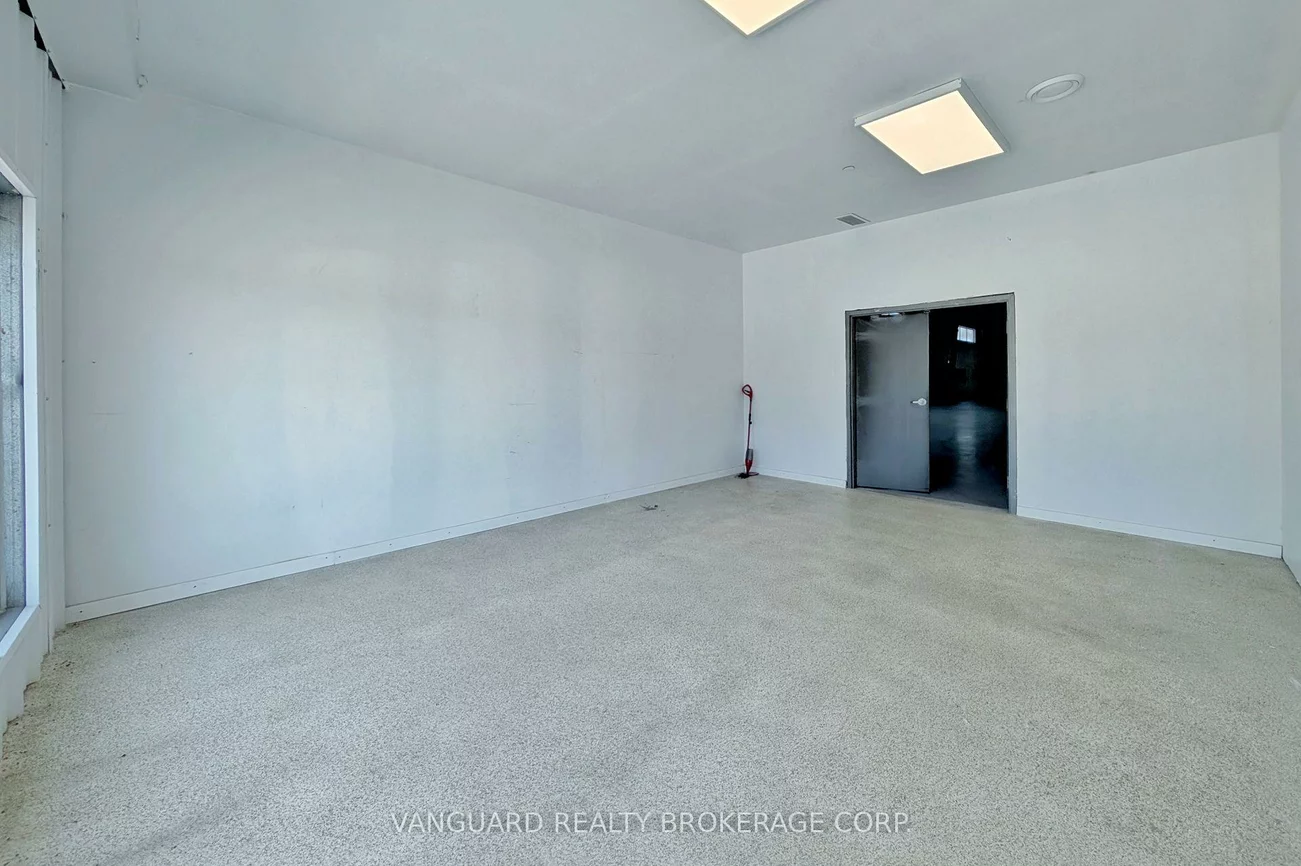 65, Welham, 400 East, Barrie