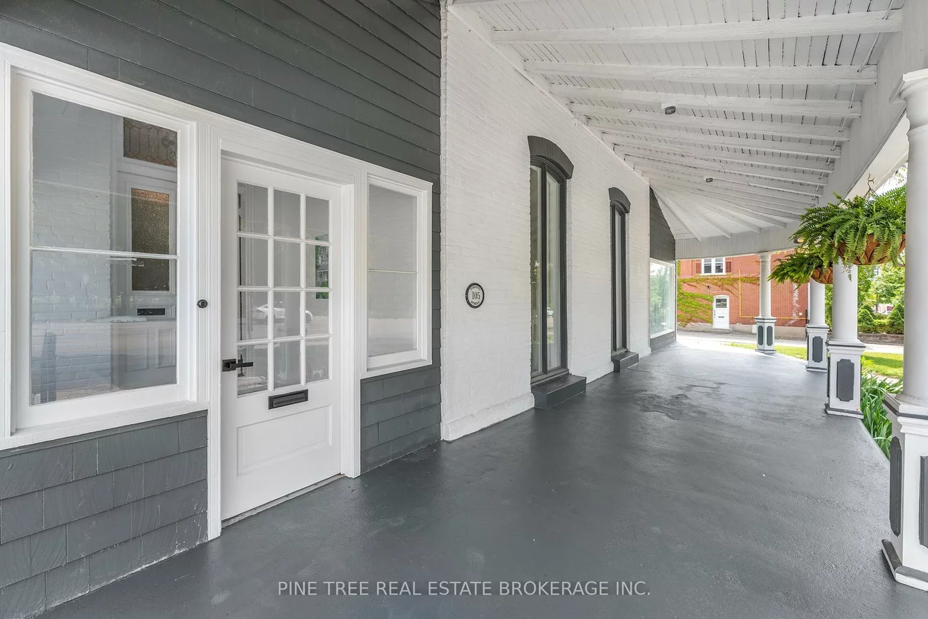 105, Toronto, City Centre, Barrie