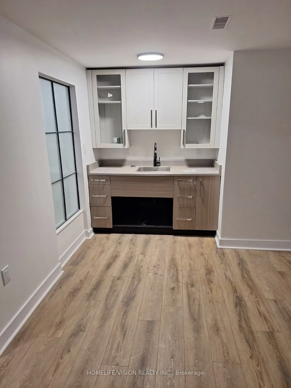 4, Essa, Allandale Centre, Barrie