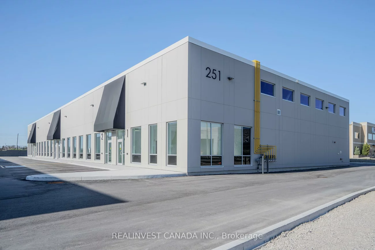 241, King, 400 West, Barrie