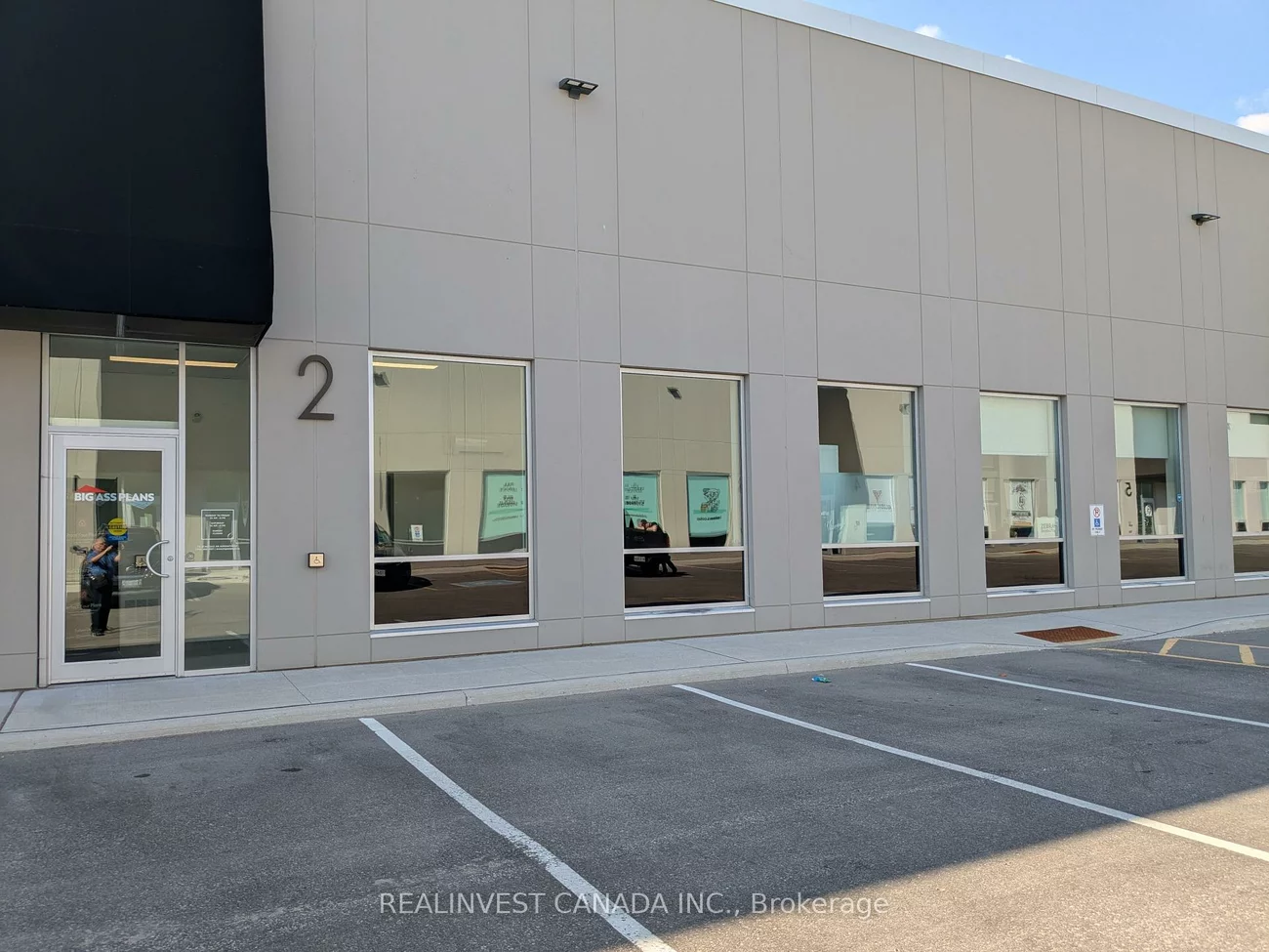 241, King, 400 West, Barrie