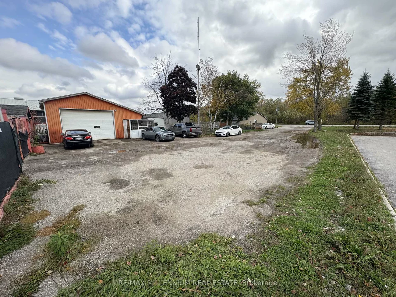 422, Tiffin, 400 North, Barrie