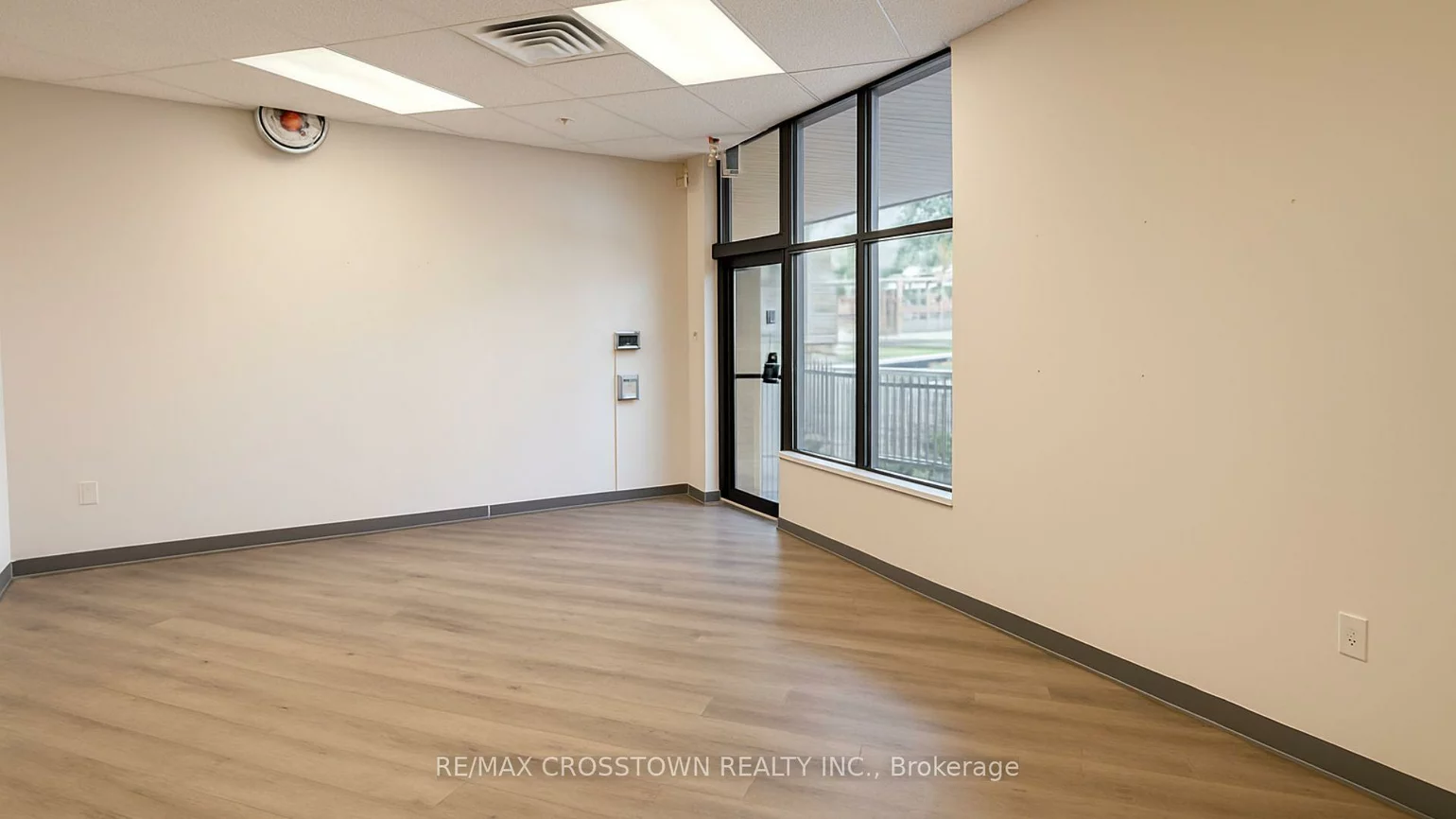 353, Anne, Sunnidale, Barrie