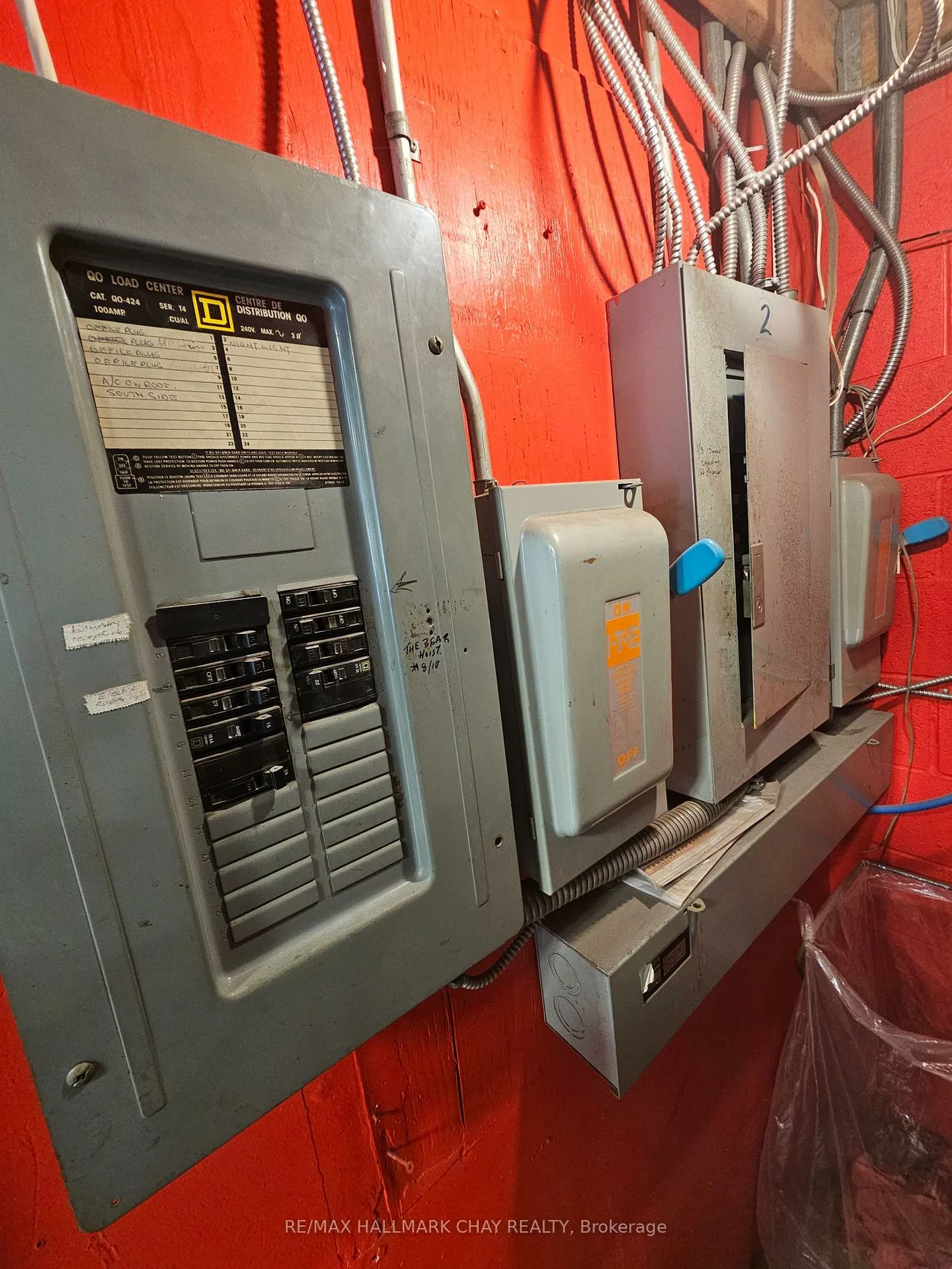 25, Hart, 400 North, Barrie